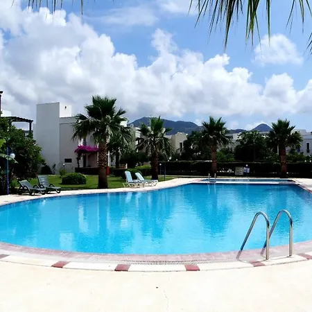 Βίλα Azelea Poolside